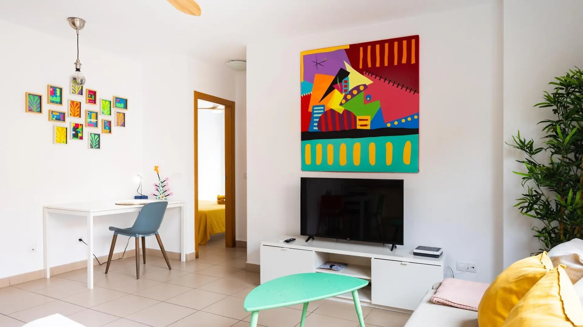 Apartment Art Home By Sunkeyrents El Medano  Spain